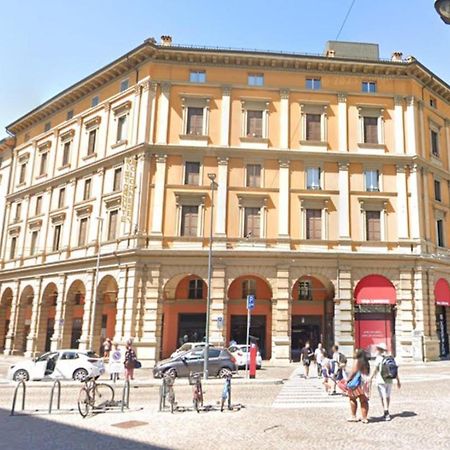 Familybo Apartments Bologna Delight - Front Station Eksteriør billede