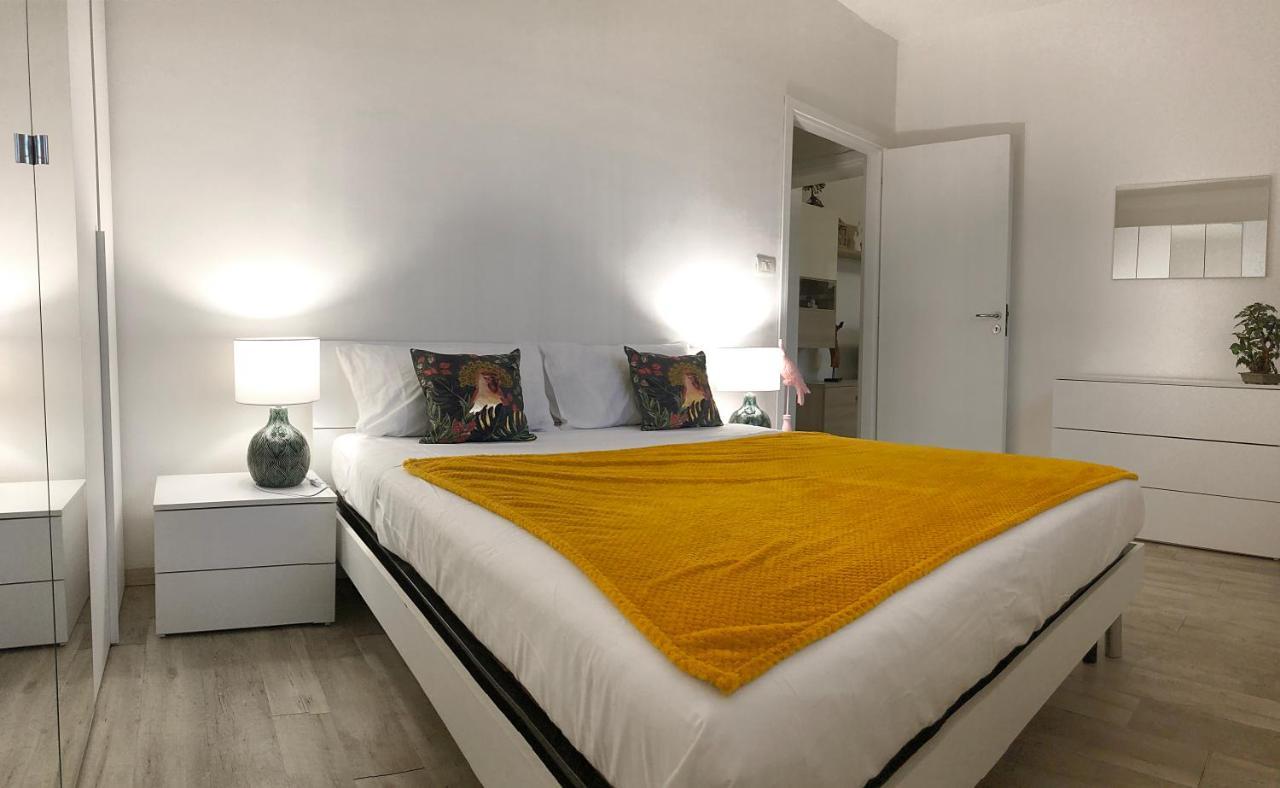 Familybo Apartments Bologna Delight - Front Station Eksteriør billede