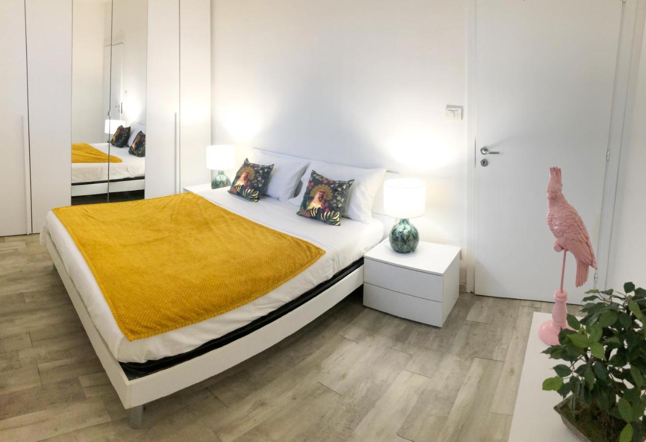 Familybo Apartments Bologna Delight - Front Station Eksteriør billede